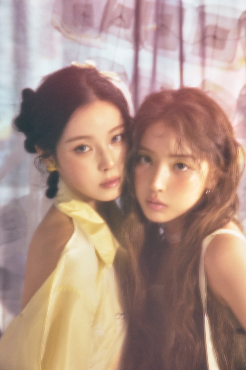 NMIXX_official's tweet photo. NMIXX(엔믹스) “Strange Muse” Concept Photo: Muse Ver.
#지우 #JIWOO #규진 #KYUJIN

NMIXX 6th EP “Strange Muse”
➫ 2026.10.19 6PM (KST)

🏹 Pre-Save &amp; Pre-Add &amp; Pre-Order
https://t.co/2UboQIgim3

#NMIXX #엔믹스
#Strange_Muse
#긴소원 #BirthdayWish
#긴소원_BirthdayWish https://t.co/gDI9BtuR47