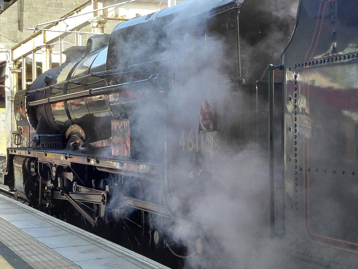 TrainiacV41582's tweet photo. 46115 Scots Guardsman at Crewe heading north to Carnforth 28 September 2026v https://t.co/2PcZYSjOur
