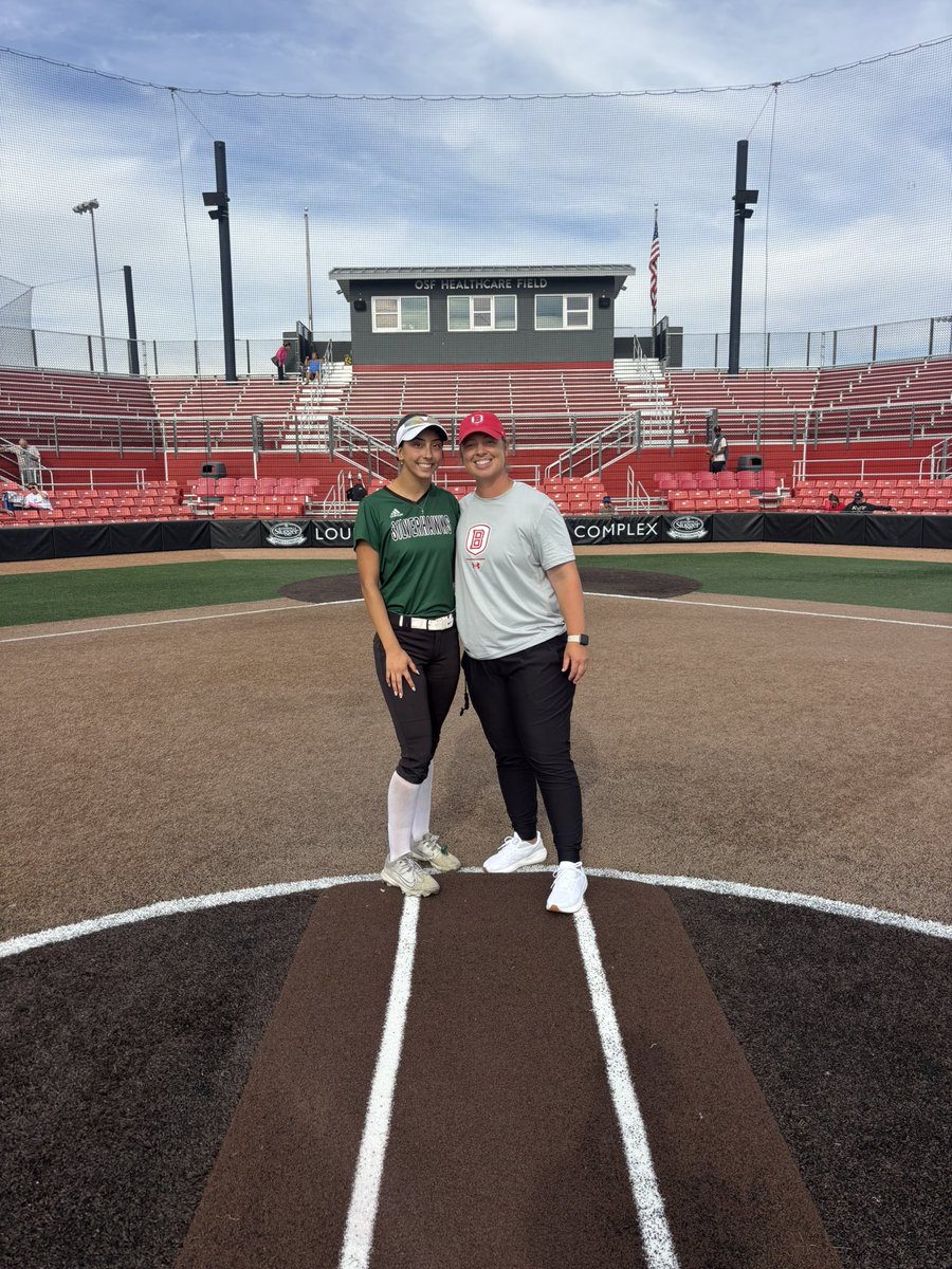 EmmaBell2027's tweet photo. Thank you @BradleySoftball for hosting such an amazing camp! I loved the outfield drills and the energy during the scrimmage! 
@Coach_McNulty @SilverHawkSball @Coach_LAnderson @EnosGass @bensuchon https://t.co/ImvEz7ZZK2