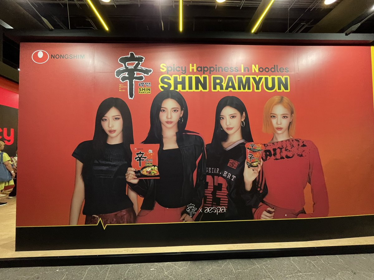 FVR_TaxMan's tweet photo. Sobre la K-Expo México 2026, el fin de semana el WTC estuvo abarrotado por muchas personas que amamos la cultura coreana, ya sea por K-pop, k-drama, etc., una experiencia fantástica incluso por las filas kilométricas para el ingreso. 🇲🇽🫶🏻🇰🇷 #kexpomexico #kexpo https://t.co/m4jwiZzQ3O