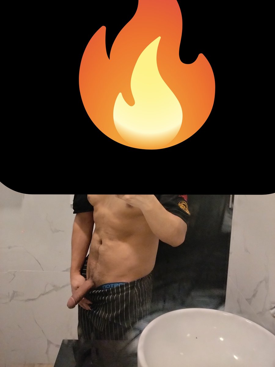 Donaldm44469's tweet photo. 🔥🔥#morbo #pajas #hot
Holaaa😜😜 https://t.co/UkdTgdru8f