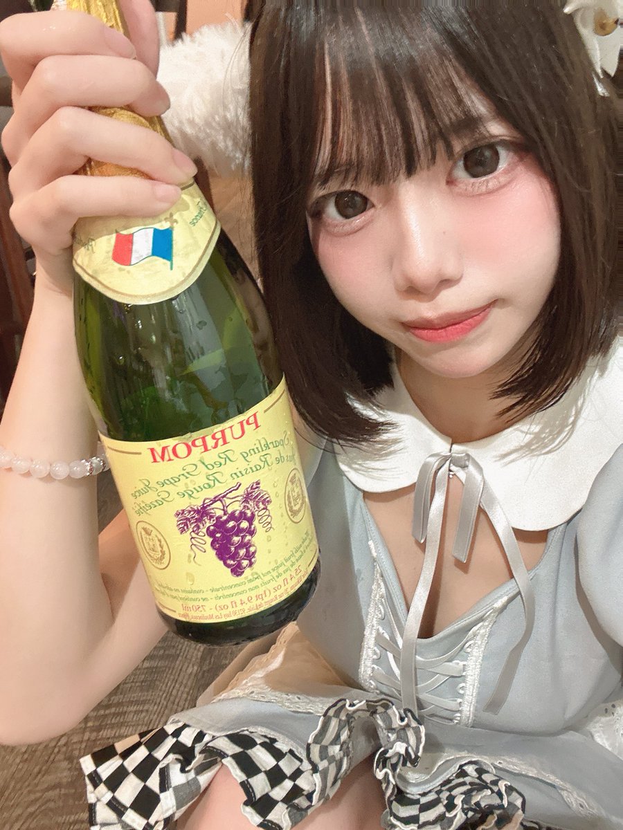 marin_22o's tweet photo. ろぐあー！
雨で落ち込んでたけど、ビラで拾ってくれた北海道からの🐰さんたち、昨日も遠隔くれた🐻ごしゅ、いつも🐶ごしゅ

元気にしてくれて本当にありがとうでした( ;ᯅ; )‼️明日も頑張ります‼️
まいどーる18-です‼️ https://t.co/oE9QfM7zBG