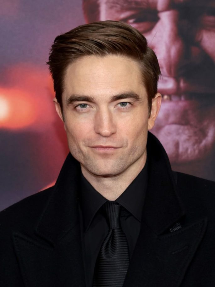 ChaosCrave_'s tweet photo. A sequel to Zach Cregger's 'RESIDENT EVIL' has been greenlit after crossing $100M domestic, with Robert Pattinson reportedly being eyed to star as Leon S. Kennedy. https://t.co/55StL88T1N