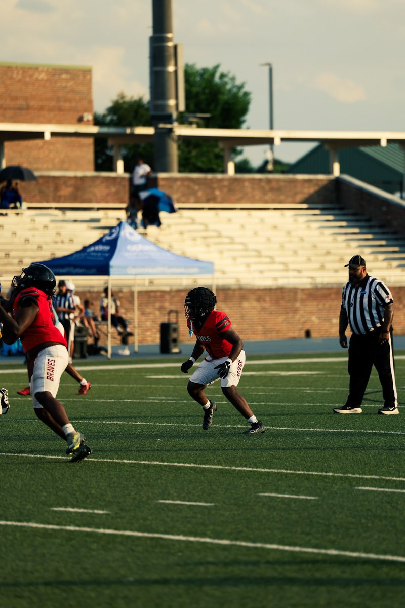 jazzlamar1's tweet photo. Check out my Midseason Highlights ‼️‼️

https://t.co/SyLx1V1QW8

@RecruitGeorgia @PrepRedzoneGA @GAPrepVarsity @LM_Sports_Media @Coach_Suber @JerodAlton @CoachStevanus @Coach_Tate313 @CoachAGoggans @Kaden_Beavers @georgiadeac10 @BIBaldwinFB https://t.co/52OdSoqluW