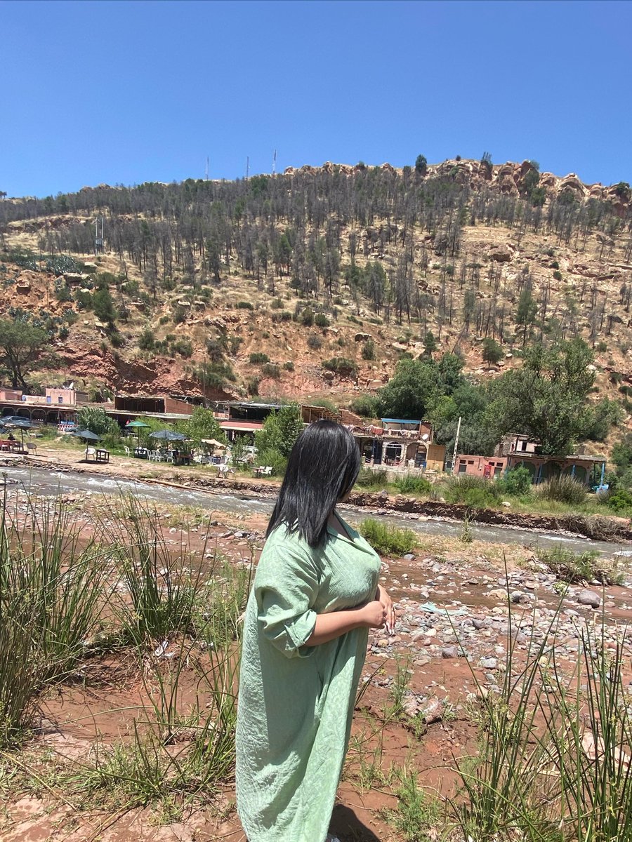 OnPythonfk's tweet photo. The hills settles in, with nothing to prove. The world keeps turning, and so do we. 🌌 https://t.co/s3w69DdZp4