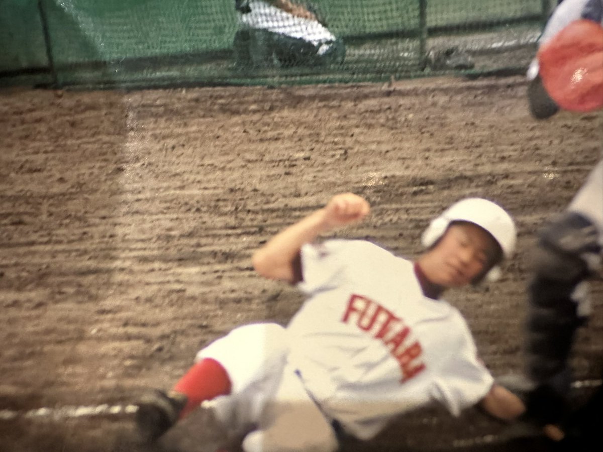 danviraHARADA's tweet photo. 高校時代ピッチャーなのに体力が無さ過ぎて、タバコを吸ってると疑われちゃった
https://t.co/CzilKRHtnd https://t.co/l6fi1DfPyS