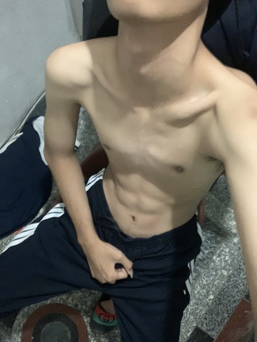 vtab7sz's tweet photo. ib cho xem c😖 https://t.co/DOcyEWOtJt