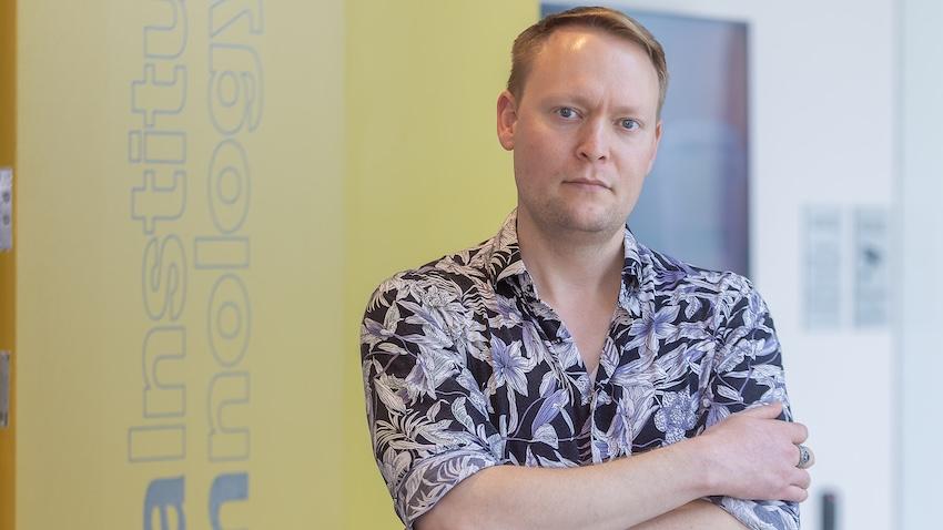 gtcomputing's tweet photo. New faculty member @_jessethomason_ is bringing his spotlight on robotics to #GTcomputing.
Thomason is exploring how roboticists can create new ways to communicate with robots using computational representations of language.
Read more: https://t.co/LzqfgjwJGF https://t.co/Vs5Df8T5Hy