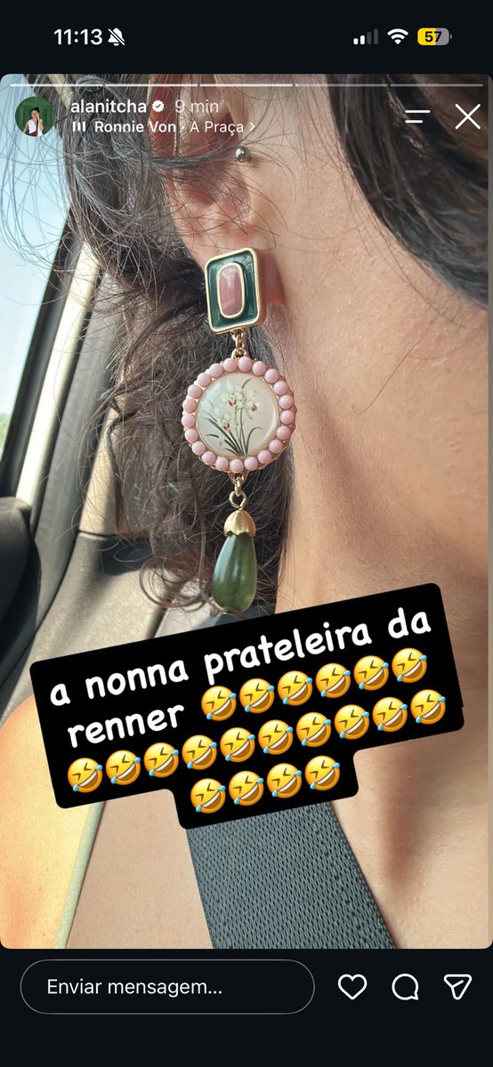 rafsrobba's tweet photo. caralho como pode a gente viver na mesmíssima época da mulher mais engraçada do planeta https://t.co/g3DrpufjOr