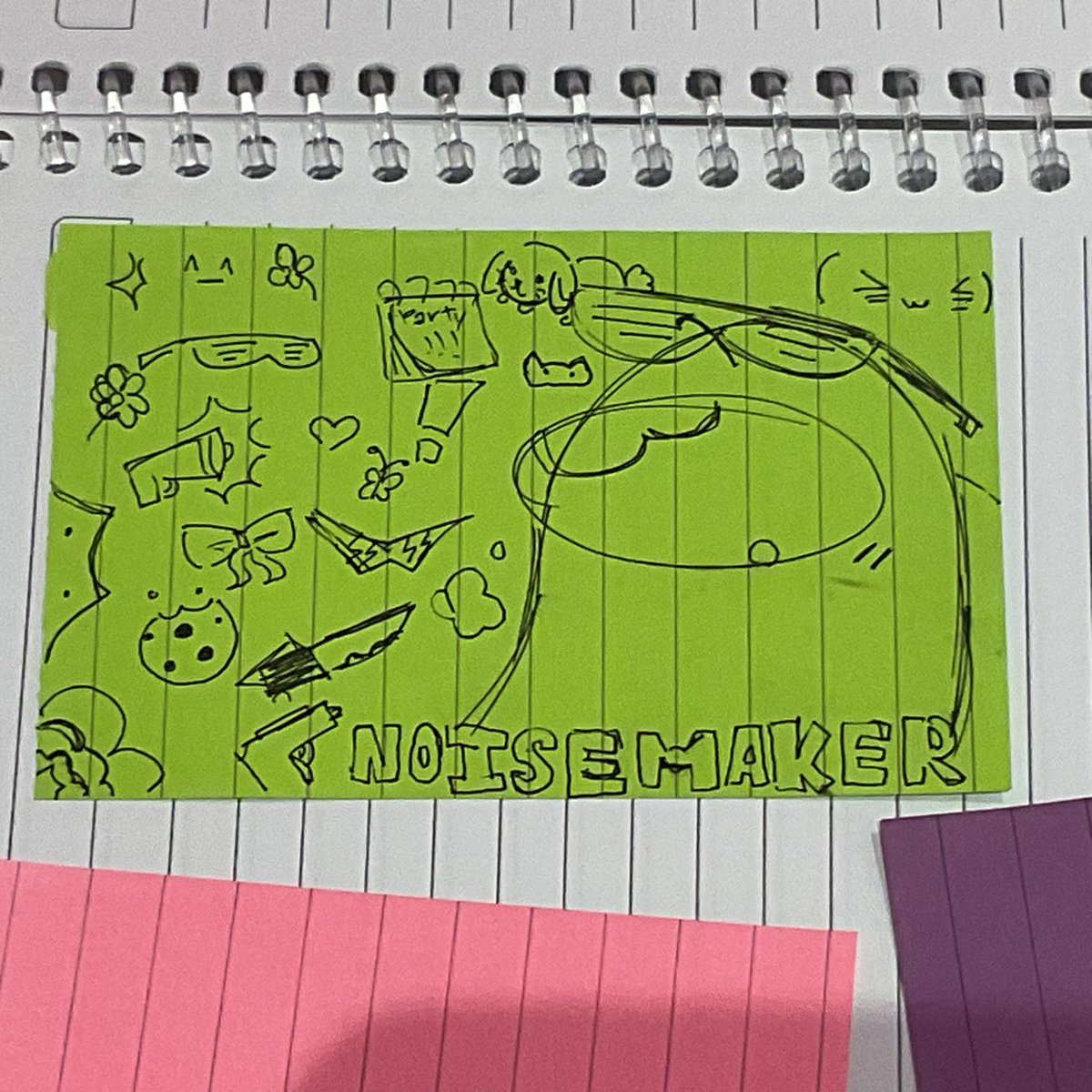 evilchiffoncake's tweet photo. art done in school ok #amongusart #noisemaker https://t.co/axkVMQIABt
