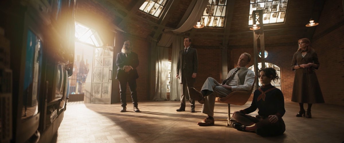 marvel_updat3s's tweet photo. New look at Vision, Ultron, J.A.R.V.I.S., E.D.I.T.H. and F.R.I.D.A.Y. in ‘VISIONQUEST’

Premiering October 14 on Disney+. https://t.co/YnQVAVP4V5