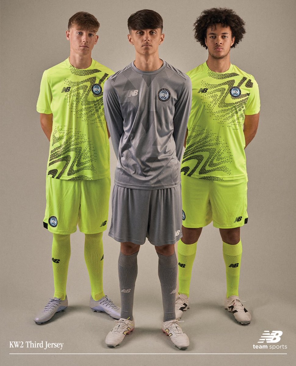 kitlocker's tweet photo. New kits for the Kyle Walker Football Academy. @kylewalker2 

Three custom @newbalance shirts, all shaped by the academy’s identity.

Home. Away. Third - Sorted.

A proper Sheffield link-up! 📍

Want to give your club look a fresh start? Hit the link in our bio. 📲 https://t.co/oa1g5ju5zl
