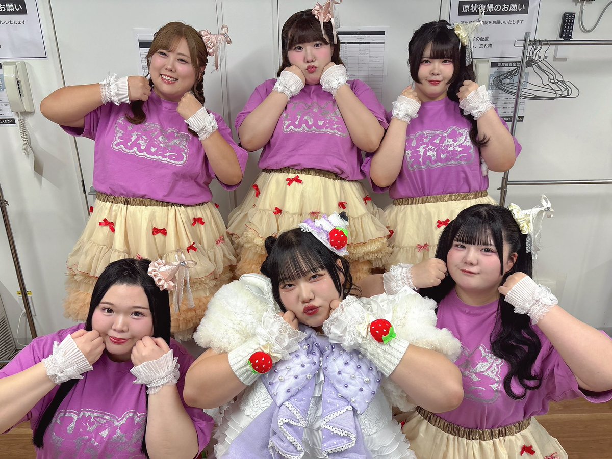 big_angel5's tweet photo. 本日は「びっくえんじぇる甘木ジュリプロデュース生誕祭」ありがとうございました🍠💜

ジュリジュリらしい、ホクホクな会場で幸せいっぱいです💞🪽

フロアに響きわたるヘルシーの声援のお陰もあり、とってもアツいライブになりました💥

次回のイベントは9/29(火)「甘木ジュリ単独チェキ会」です📸
🎫予約不要✨現地にてチェキ券をお買い求めください🎀
たくさんのおめでとうお待ちしております🎂🎉➰