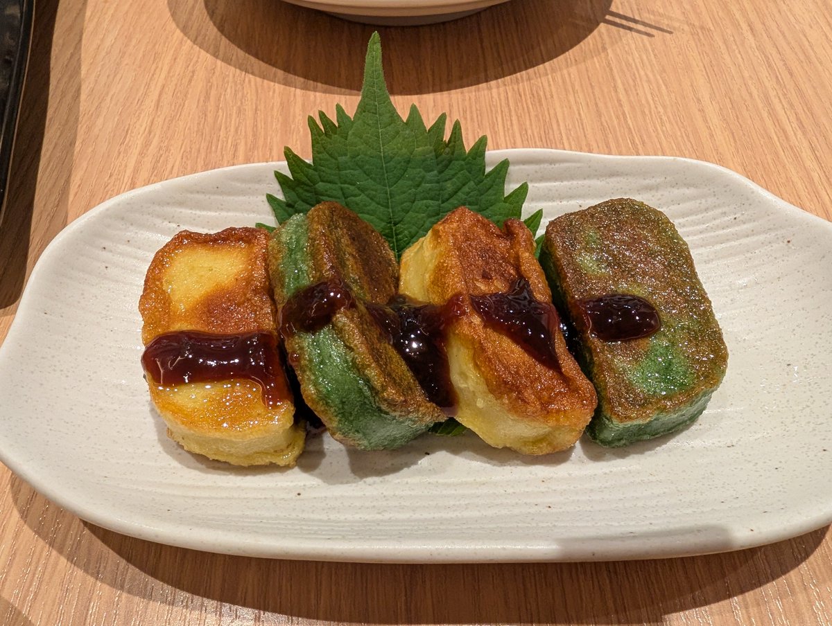 yasuchi113373's tweet photo. 郡山駅エスパル内にある『もりっしゅ』というお店も好き。
円盤餃子は売切で残念だけど、クラフトビール飲み比べといろんな郷土料理を。 https://t.co/XrgyIrqgcG