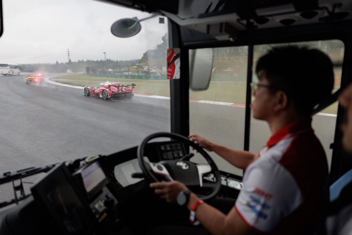 MissionH24's tweet photo. Hydrogen mobility was in evidence at the #6HFuji: while a #hydrogen bus accompanied the race cars during the Safari Tour, with Kazuki Nakajima acting as « guide », the fan zone featured a stand dedicated to hydrogen racing, showcasing MissionH24’s H24EVO and the Toyota TR LH2 Racing Prototype. 

A hydrogen-powered Toyota Crown, a model highly popular in Japan, also took part in the Safari Tour and the pre-race parade lap.

#WEC