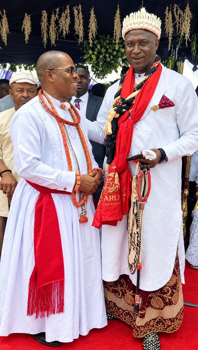 Chiefamaliliste's tweet photo. Privileged to accompany His Majesty, Ogiame Atuwatse III, CFR, to the coronation of His Majesty, King Charles Douglas MacPepple Jaja, Jeki VI, Amanyanabo of Opobo Kingdom.

Congratulations to His Majesty. Warri Kingdom celebrates with Opobo Kingdom. https://t.co/osabbHhHeH