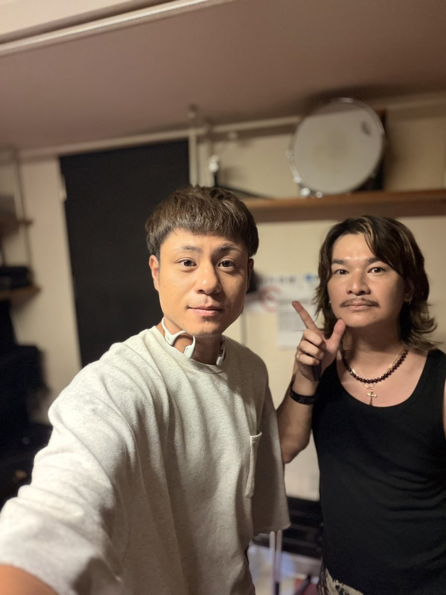 w_ding777's tweet photo. 松永拓也さんに今日一日ずっと
言われ続けた髪型ビフォーアフター。
💇💇💇
#fantazista_taku 
←before 
after→

#東京力車 https://t.co/TaxdFdAZX3