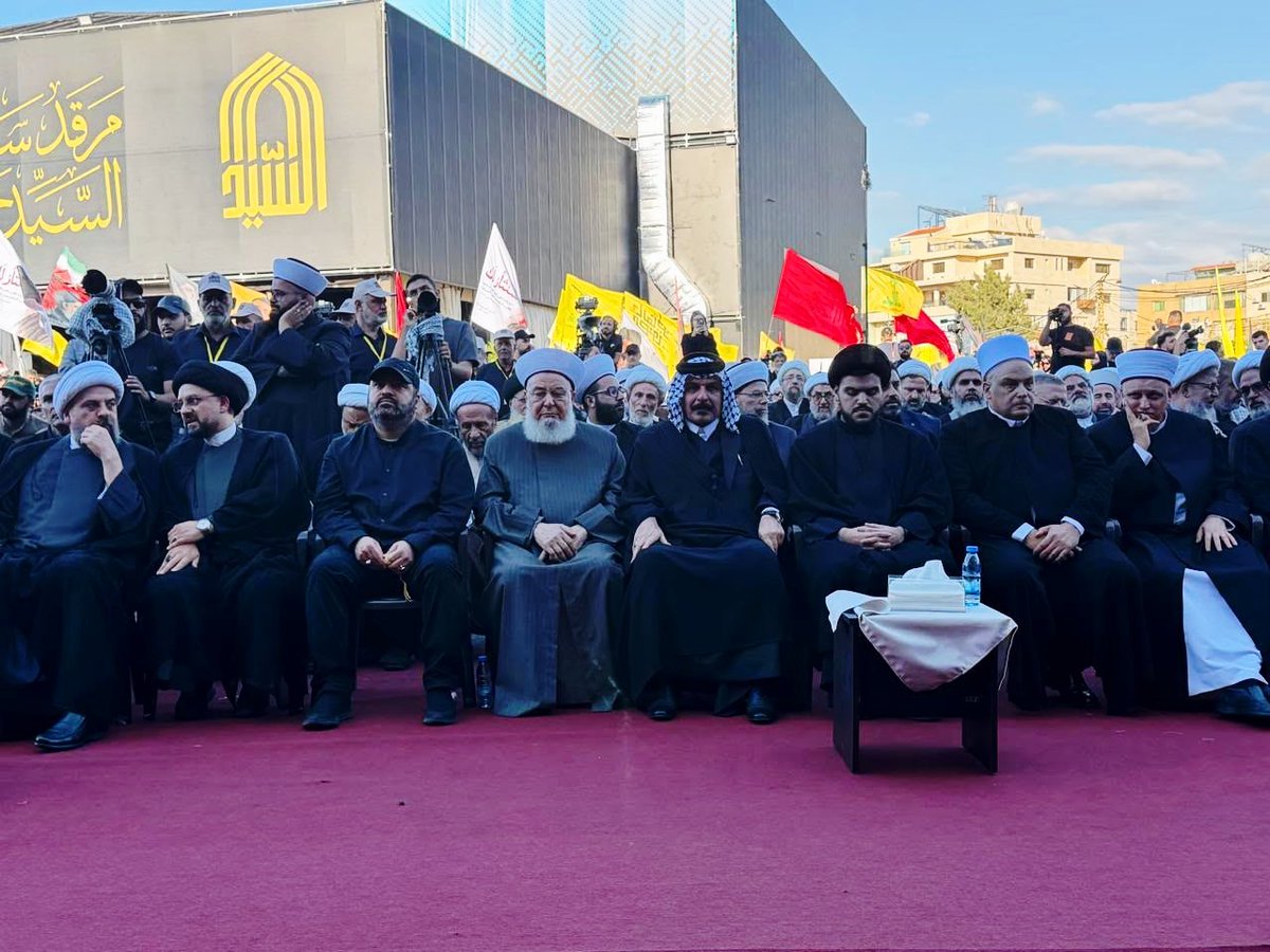 Hashd43's tweet photo. آمر لواء ٤٣ تشكيل سبع الدجيل يشارك في المجلس التأبيني المقام في بيروت بمناسبة الذكرى السنوية الثانية لاستشهاد الشهيد الأقدس السيد حسـنـ نـ ـصر الله والسيد هاشم صفي الدين (رضوان الله تعالى عليهما). https://t.co/GPF81VGOWk