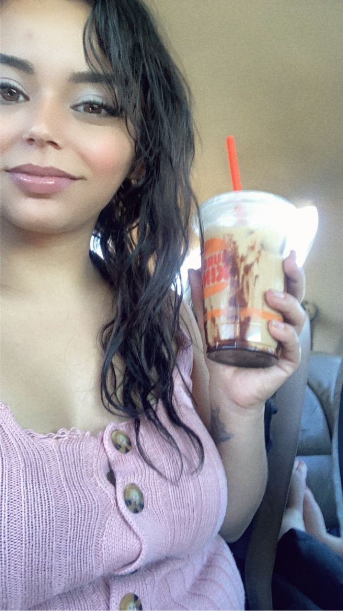 Sabrinaric1ku's tweet photo. This pretty much sums up my life haha 
🥰 https://t.co/pbnO8JiK3T