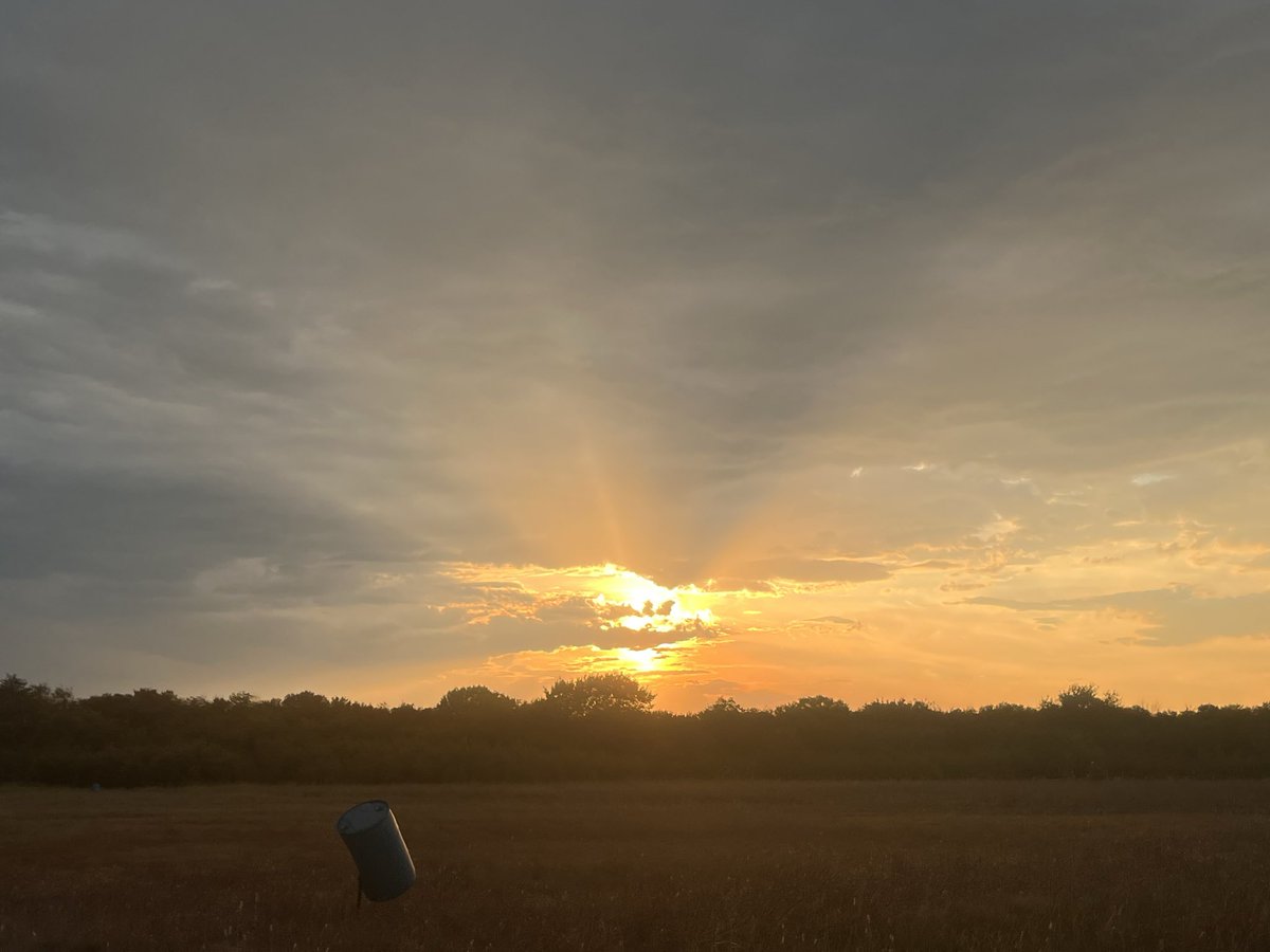 SaraleeB16's tweet photo. Last night’s sunset was so beautiful🥹 https://t.co/yttdwVJCc1