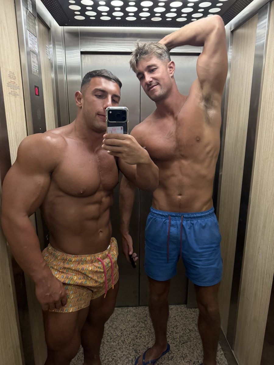 AlphaMuscleGod8's tweet photo. The escalator opens, you see me and @AlphaMatty1 …. 
You get on your knees and hand over that wallet, as nature intended 🫵😏 https://t.co/UtBKwFoCpm