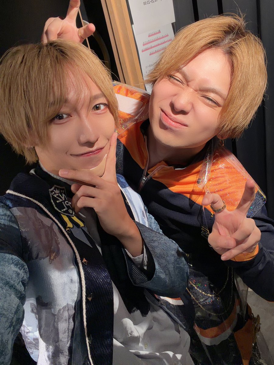 Nizi_Pale_Akito's tweet photo. いっぱい写真撮った！📸 https://t.co/VXRaSj9sAY