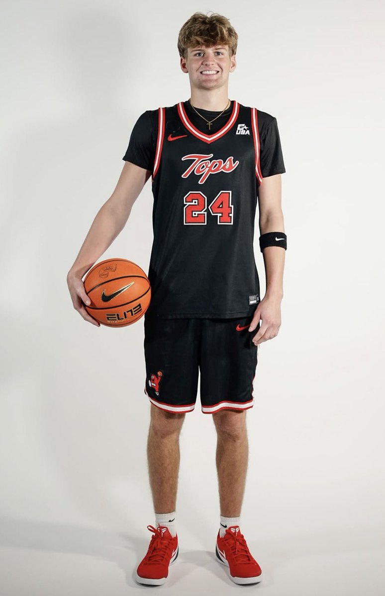 NEXTGENPROSP's tweet photo. NEWS: 2027 Western Kentucky University basketball commit 6’6 SG Jack Logsdon (@JackLogsdon_24) was on his official visit to WKU this weekend. https://t.co/MpeNNP2JBE
