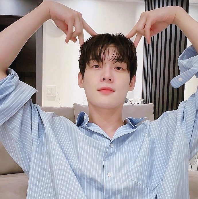 ddk_sik's tweet photo. 늘 행복하다고 말하는 윤식이를 보면
나도 행복하고 기분좋고૮ ᴗ͈ˬᴗ͈ෆა

WE STAND WITH KIM YOON SIK

 #KIMYOONSIKSHINES 
 #KIMYOONSIK https://t.co/mqgLB2yQpy