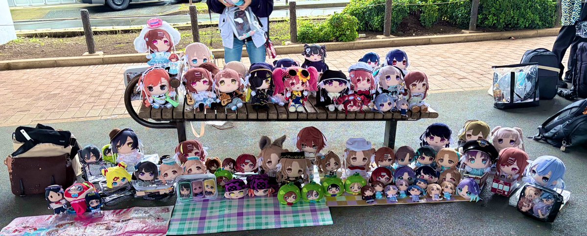 Erukihan07's tweet photo. MSP 1日目に@DOIchan_J さんがひらいてくれたシャニマスぬいぬいの集いに参加させて頂きました✨️みんな可愛い🤤

#もちほわがいっぱい見れるタグ
#他人のもちほわ https://t.co/75B243ZkOH