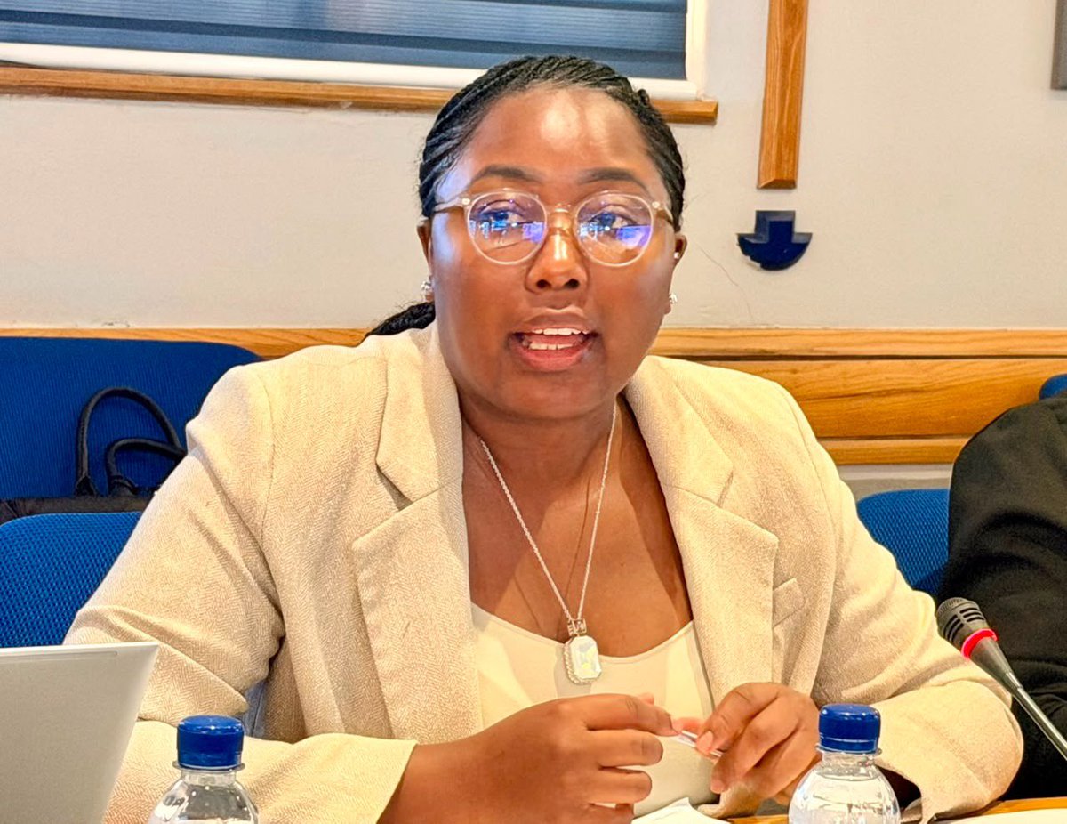 nampapress's tweet photo. UPDATED: Prime Minister Elijah Ngurare urged the Ministry of Information and Communication Technology (MICT), under Minister Emma Theofelus, to innovate and strengthen Namibia's knowledge economy.
1/2
(Photos: Contributed) NAMPA #MICT #OPM https://t.co/Js1aV6DIin