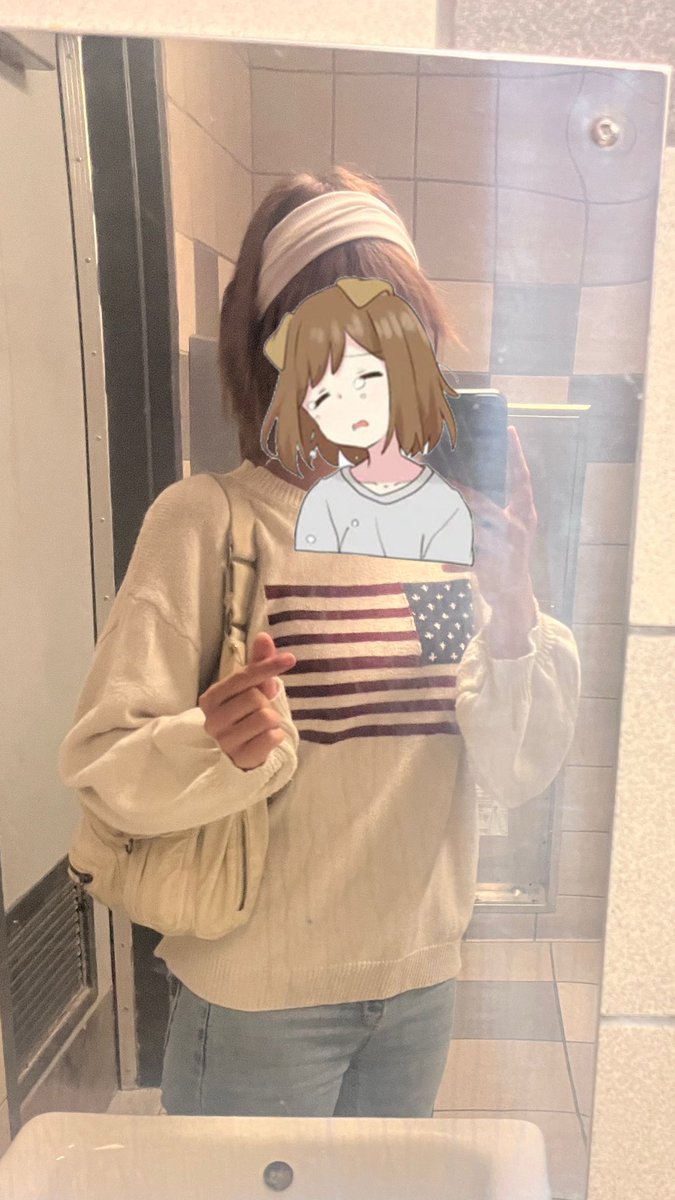 balbarzi's tweet photo. I don’t support neo imperialism it’s just a comfy sweater https://t.co/pdlDS7N2oC