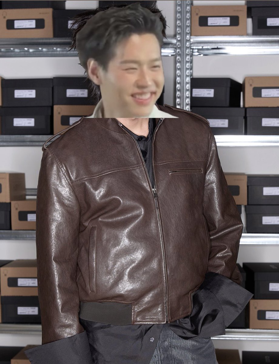 mongarconestbk's tweet photo. อันนี้ทำทำให้ดูนะ ตัดต่อแบบเจนเอ็ก ชุดดุดันมาก ลองยิ้มเกี๊ยวหมูดู มันเข้ามั้ย ฮีทำการบ้านค่ะ กึงตั้งแต่ตีสี่ขึ้นหน้าขึ้นผม จะมายิ้มอะ���ร ท่านถูกต้องที่สุด https://t.co/inAySwqAcW