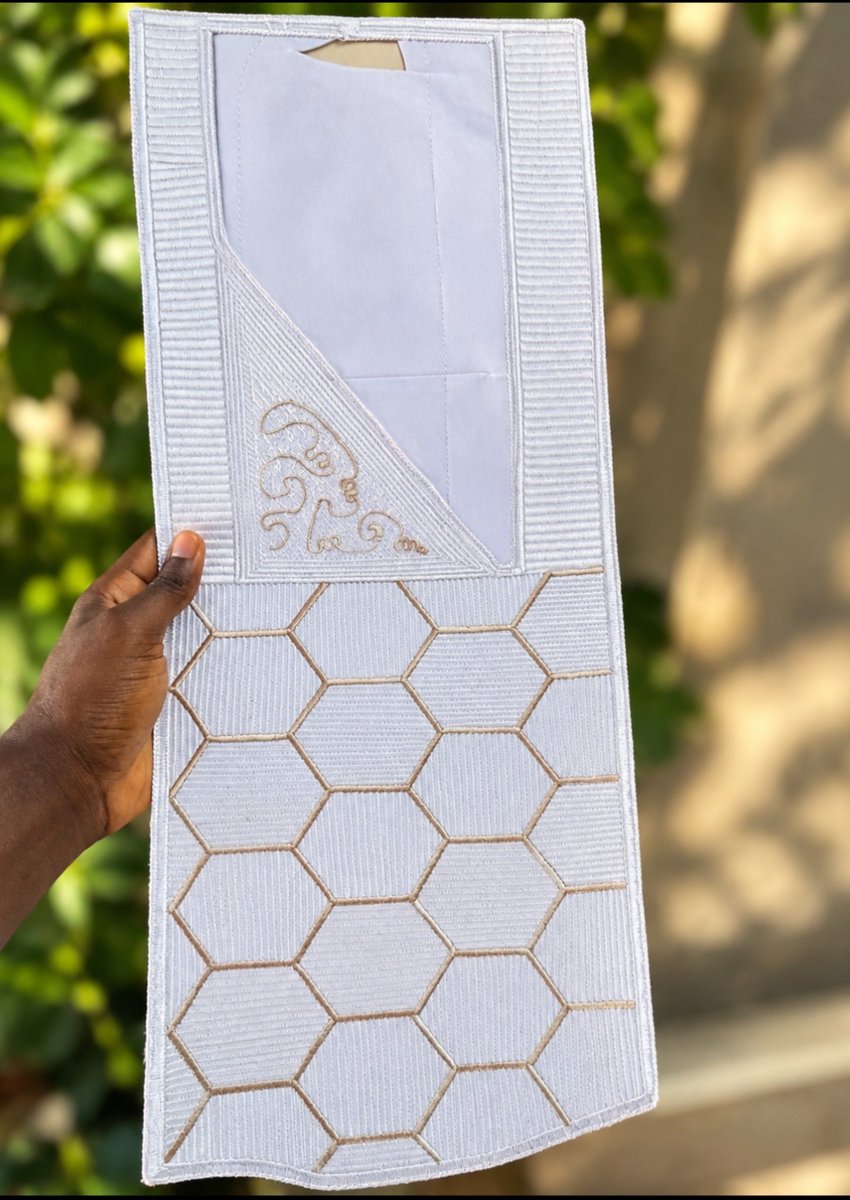 Anas_Zuru's tweet photo. Price tag: 20k

Available.

Nationwide delivery.

Hppt//wa.me/2348130601397. https://t.co/AhAbTflJmR