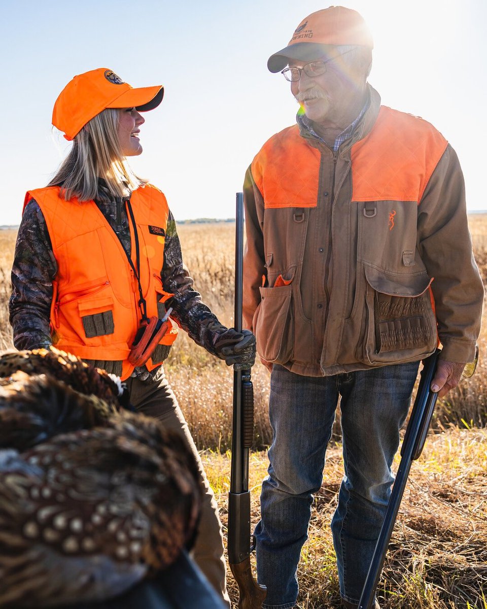 GoodLifeND's tweet photo. Golden fields. Crisp mornings. Hunting season is here. 🍂

And North Dakota is ready for a good one. Ample spring precipitation created near-ideal nesting and brood-rearing habitat, setting the stage for another strong hunting season. https://t.co/dnf5ZRNzPJ