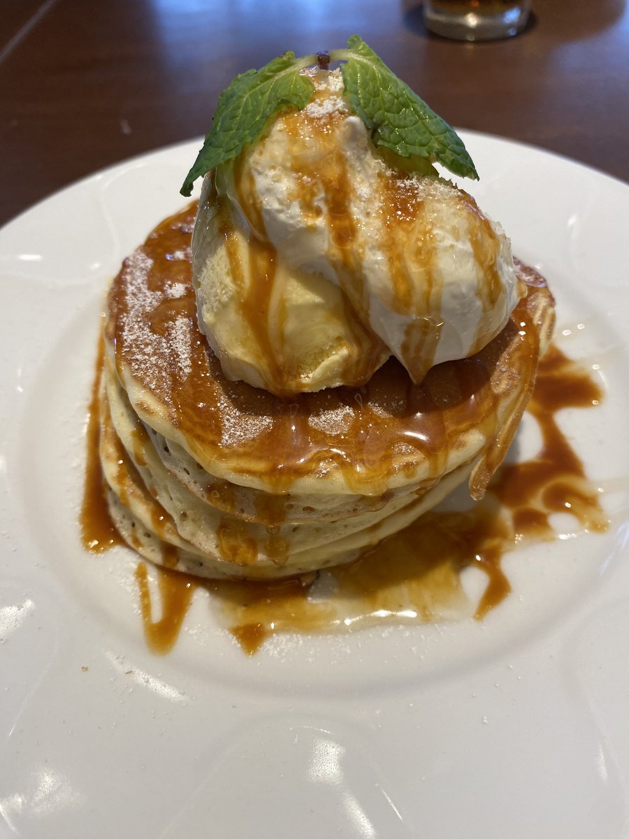sumorikosan's tweet photo. @R_Suraimu 名古屋出張の時食べた https://t.co/jeRHL9LOEq
