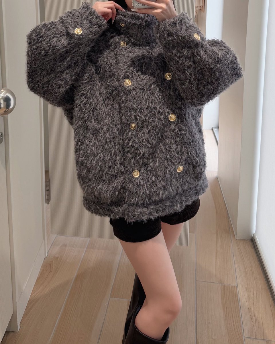 __chiaki_00's tweet photo. ZOZOで買えるここのｱｳﾀｰ全部かわいいの、秋冬のデート服は絶対ココ🎶ྀི https://t.co/LkmS55v5UC