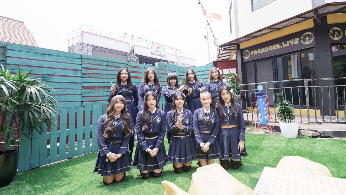 GerynL's tweet photo. Thank you @PestaPestapora sudah diberikan kesempatan lagi buat tampil di tahun ini. https://t.co/jes2Wk5BCf