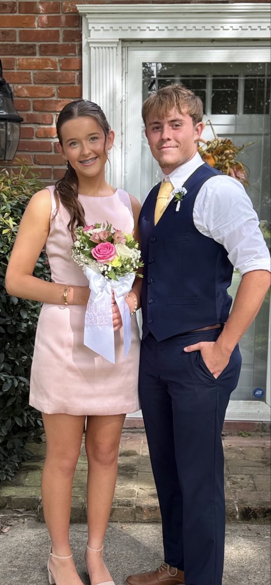 TylerCampbx1's tweet photo. Had a good time this HOCO weekend with friends and family. https://t.co/HlO92C8OhH