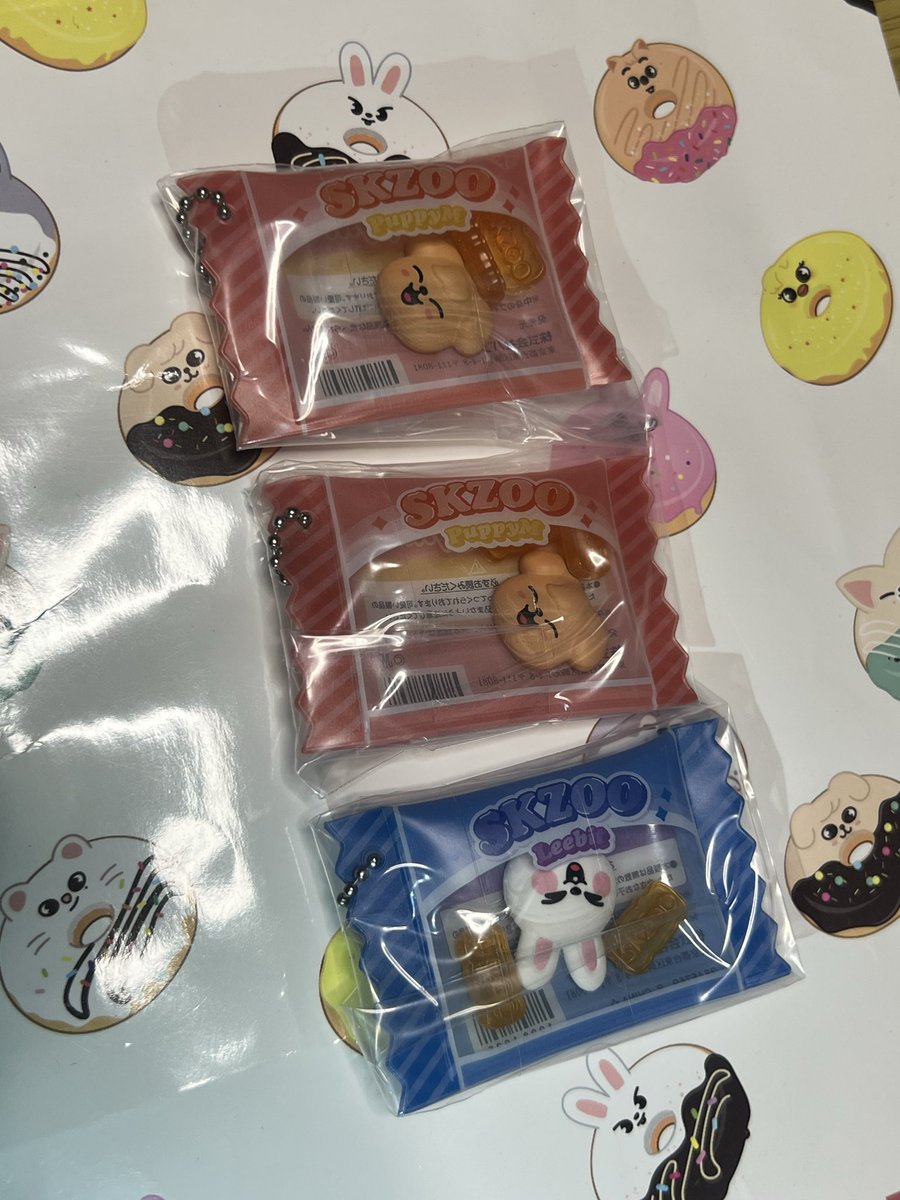 skz_mtn's tweet photo. Straykids スキズ SKZOO シャカっとチャーム&amp;グミ 交換

【譲】画像のもの　🐰、🐶×2

【求】🦙＞🐺＞🐖🐇

郵送、同日発送希望です😊
お気軽にお声掛けください✨

#straykids交換 #スキズ交換 https://t.co/usHq1O1mOG