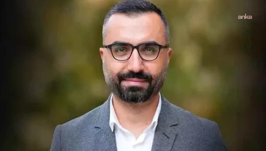 esratokatesra's tweet photo. O halde ilk haber paylaşımını yapalım:

Gazeteci Alican Uludağ hakkında, Gebze'de çöken binaya ilişkin paylaşımları nedeniyle dava açıldı.

https://t.co/yUJK8CA1pM https://t.co/Rkbfkoxq20