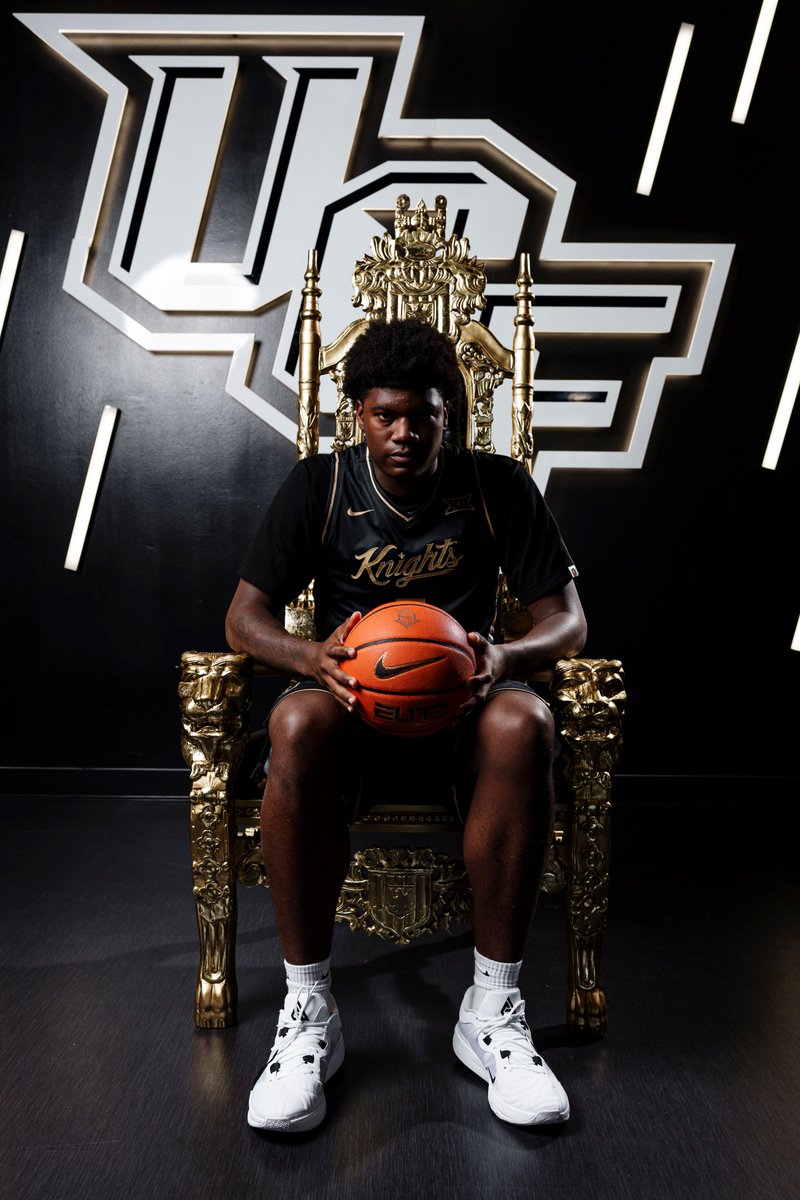 ChaseDaDream4's tweet photo. THANK YOU @UCF_MBB for a very successful official visit! #notcommitted https://t.co/9GKxrRQQBB