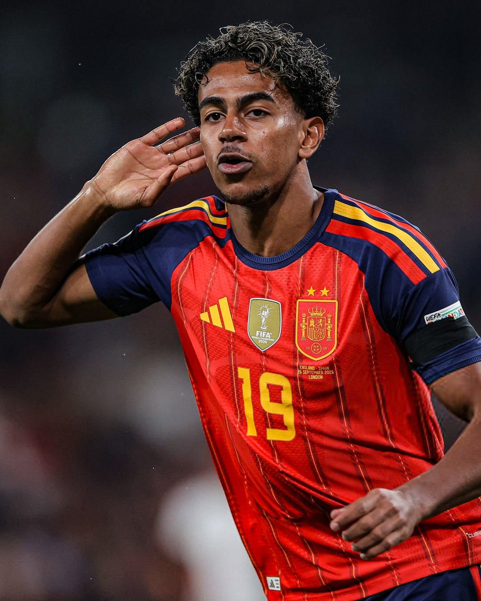 AtaqueFutbolero's tweet photo. “Un mal partido mío equivale a 400 malos partidos de cualquier otra persona. 

Tengo un partido de 9/10 y la gente dirá que fue un 7”. 

Lamine Yamal en @guardian. ⚠️🇪🇸 https://t.co/u2MRUQaDfM