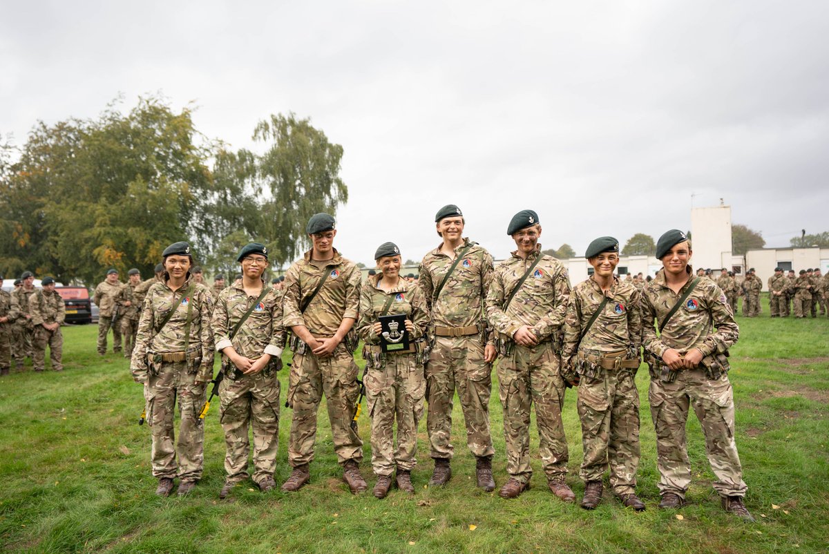 RiflesRegiment's tweet photo. This weekend the annual RIFLES CADET CUP competition took place at Nescliff Training Area in Shropshire.

The champion ACF team was Dorset whilst the champion CCF team was Sherborne School.

Huge thanks to those Riflemen involved.

Swift and Bold. https://t.co/m5cAsPN6cu