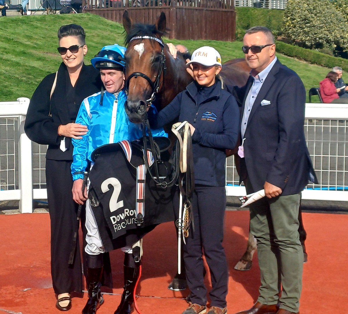 IrishRacing365's tweet photo. Daring Heart with @garyfcarroll and connections @Downroyal https://t.co/dDESBQaKmA