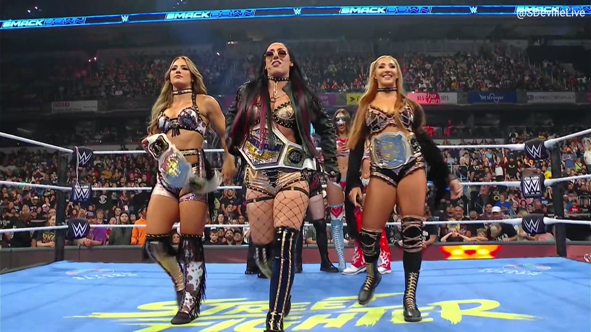 LaineyFan436's tweet photo. Fatal Influence (71 days &amp; counting) have now surpassed the reigns of Alexa Bliss - Nikki Cross (62 days), Rhea Ripley - Nikki A.S.H. (63 days) &amp; Raquel Rodriguez - Liv Morgan (69 days) https://t.co/yetwFkPDmW