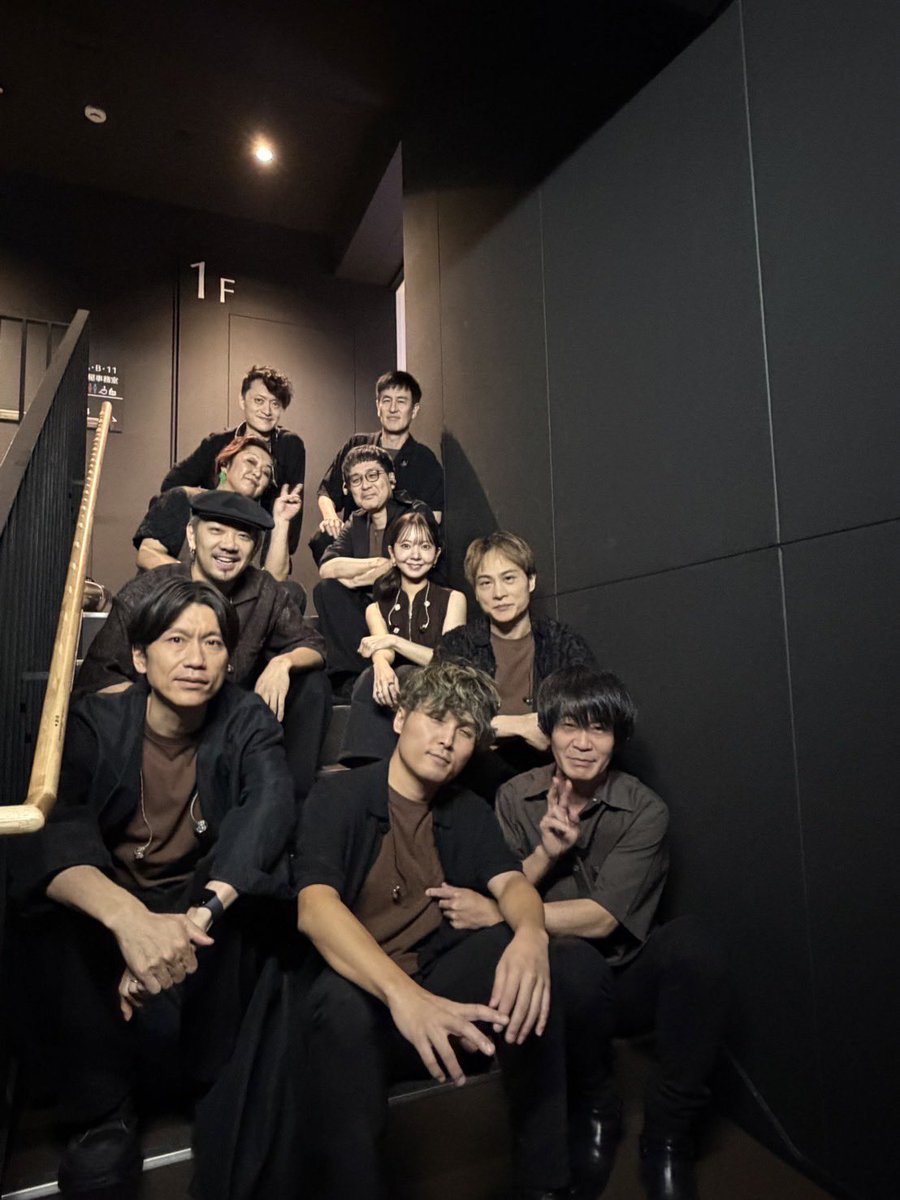 tsukasa_nagura's tweet photo. 玉置浩二 with 故郷楽団 Concert Tour 2026 ファンファーレ!!
岡山🍑
2週間ぶりに復帰させて貰いました！
玉置さんは今日もとてつもなく絶好調でした❤️‍🔥
せっかくの岡山なので、岡山産のデニムを履いてきました👖
#玉置浩二 
#故郷楽団 https://t.co/Ok8k3fjznR