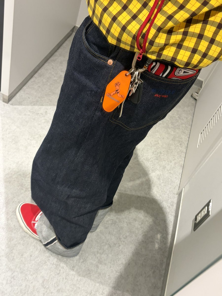 tsukasa_nagura's tweet photo. 玉置浩二 with 故郷楽団 Concert Tour 2026 ファンファーレ!!
岡山🍑
2週間ぶりに復帰させて貰いました！
玉置さんは今日もとてつもなく絶好調でした❤️‍🔥
せっかくの岡山なので、岡山産のデニムを履いてきました👖
#玉置浩二 
#故郷楽団 https://t.co/Ok8k3fjznR