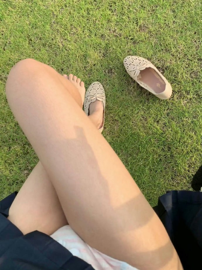 majed012's tweet photo. 当女人太难了 ，尤其是没有男人养着，缺乏安全感，不怕狼多就怕狼惦记。#女大 #赣州 #反差 https://t.co/tKhUIEN1hI