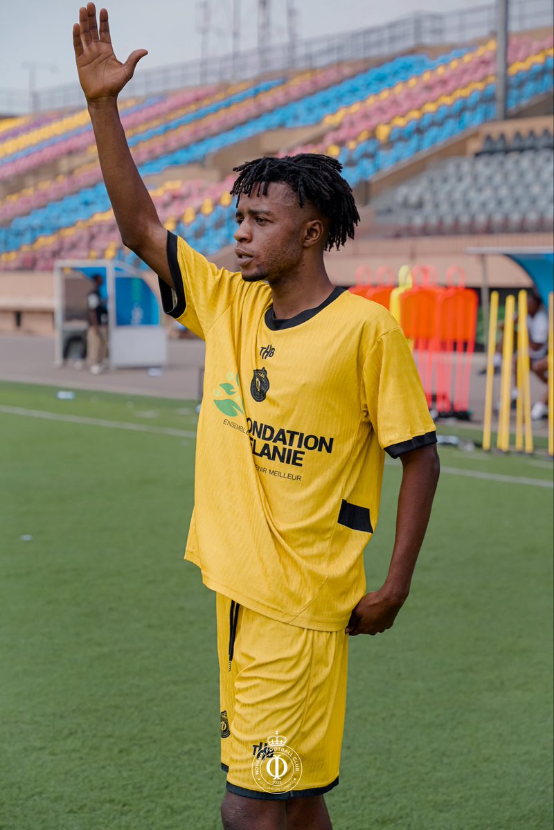 NovakinFc's tweet photo. NOUVELLE SEMAINE, MÊME DÉTERMINATION. 

Chaque semaine est une nouvelle occasion de progresser, de se dépasser et de se rapprocher de nos objectifs
.
« Un nouveau jour, une nouvelle semaine, une nouvelle occasion de devenir meilleur. »

Au travail, Panthères. 🖤💛
#NOVAKINFC https://t.co/azyqsoGH3x