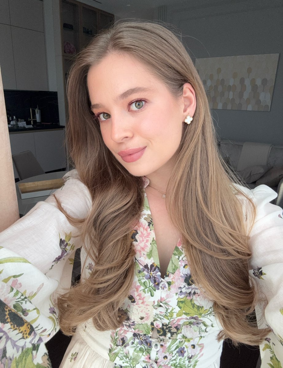 SerageNepo's tweet photo. Today's dose of florals https://t.co/2d4VNCD39g